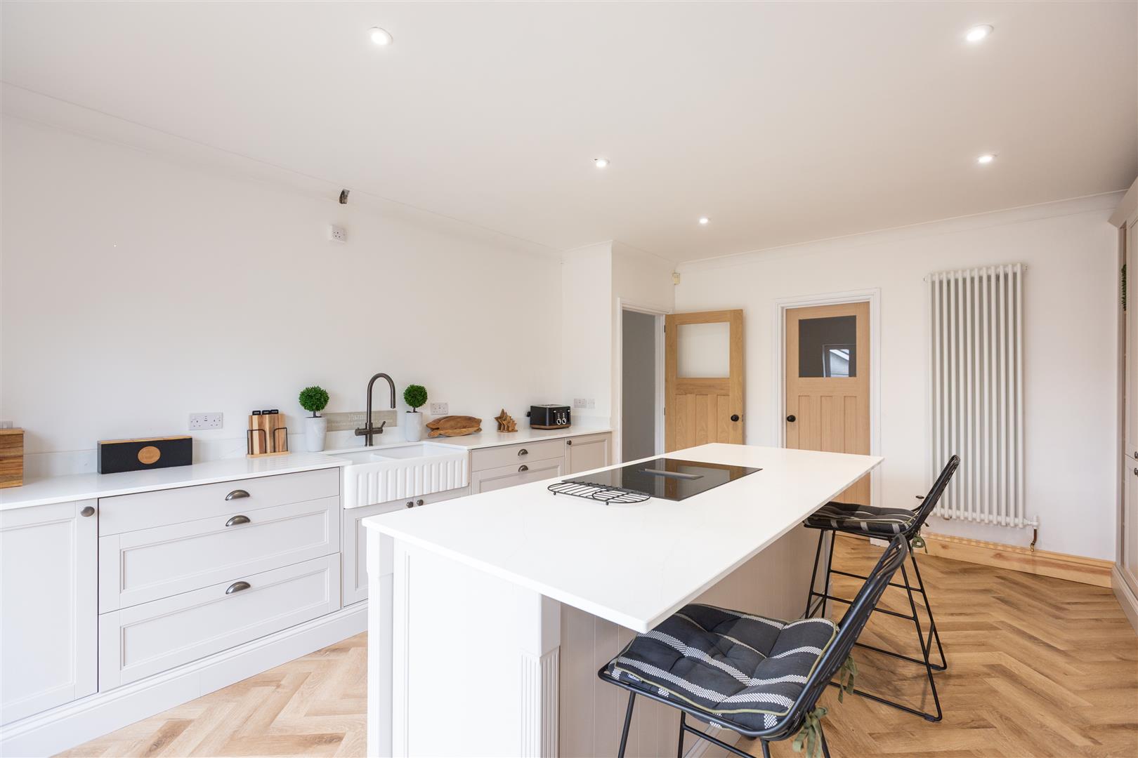 Vardre Road, Clydach, Swansea, SA6 5LP
